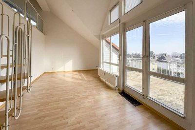 Oberursel: 3,5-Zimmerwohnung mit Einbauküche und Dachterrasse