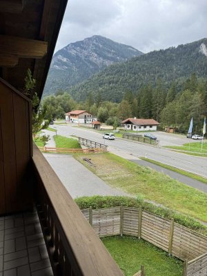 Attraktive 1-Zimmer-Wohnung mit Balkon in Schneizlreuth