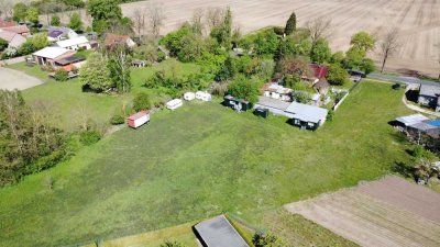 Einfamilienhaus auf großen Grundstück Nähe Rheinsberg