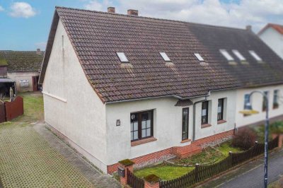 Viel Platz: Gepflegtes Zuhause mit Garten, Stall und Carport in ruhiger, grüner Lage