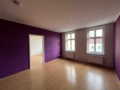 Eigennutzer ? 3 Raumwohnung mit Balkon im 1 Stock