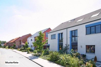2-Familien-Doppelhaus (Rohbau)