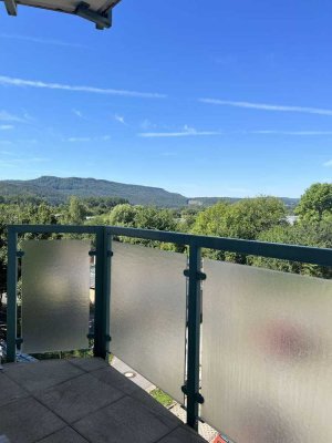 Geräumige 3 Raumwohnung mit Balkon