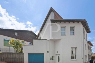 Modernisiertes Einfamilienhaus mit Terrasse in Schwarzenholz