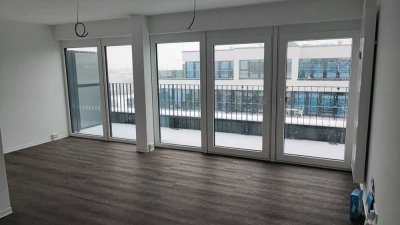 2 Zimmer Wohnung mit sehr großem Balkon Sucht Nachmieter