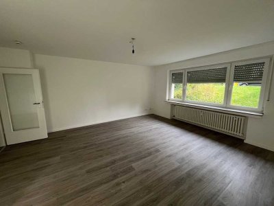 Alles neu! Soutterrainwohnung in Alt-Homberg..