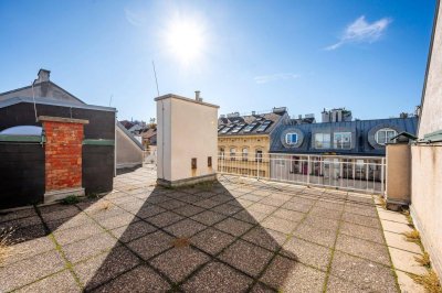 Wohnen über den Dächern Wiens: Geräumige 5-Zimmer-Maisonette mit 90 m² Terrassenfläche im 7. Bezirk!