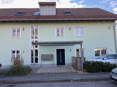 Wunderschöne 3-Zimmer Wohnung mit Balkon und Einbauküche in Erding