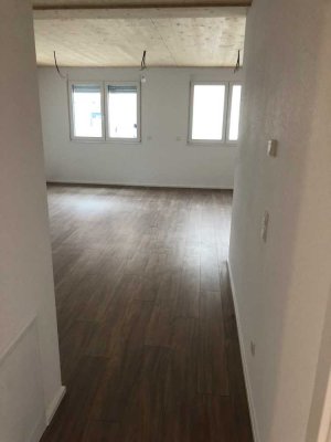 5-Zimmer Wohnung mit 2 Balkonen