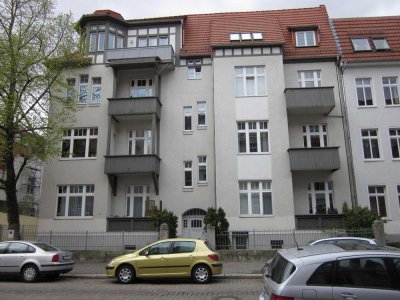 3 Raum-Wohnung mit Balkon nahe zur Goetheanlage