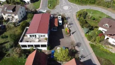 Autohaus/Werkstatt mit traumhaften Penthouse und einer riesigen Terrasse!