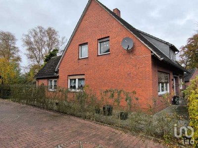 Großer Resthof mit zusätzlichem Bauplatz nahe niederländische Grenze!