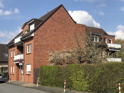 Freundliche 2-Raum-Wohnung mit EBK, Balkon und Carport in Steinfurt - Borghorst