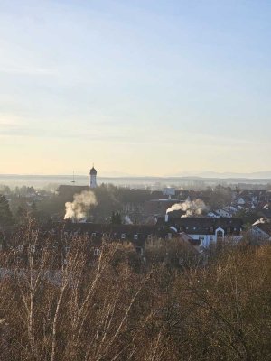 Traumwohnung in Markt Schwaben: Stilvolle 4-Zimmer-Wohnung mit Alpenblick