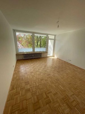 3 Zimmer Wohnung mit Balkon und Aufzug in Regensburg