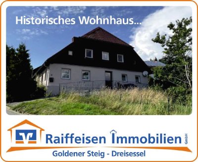 Wohnhaus mit Charakter und kleinem Stadlanbau in Philippsreut