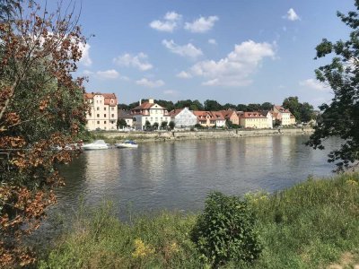 Tolle, WG-geeignete 3 Zi-Maisonette-Wohnung in bester Altstadtlage an der Donau