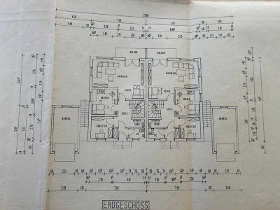 Großzügige Doppelhaushälfte mit Garage