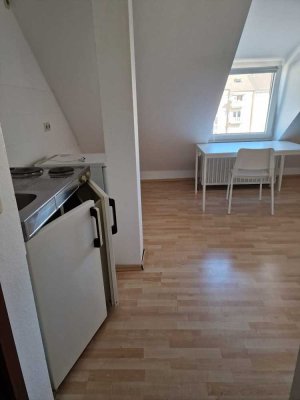 Geschmackvoll möbliertes Miniappartment in Mannheim