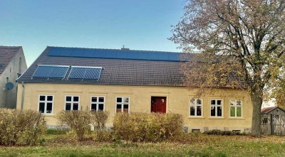 Sonnenhaus, altes Bauernhaus mit vielen Möglichkeiten bei Neuruppin