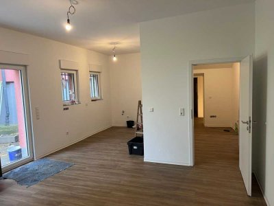 Frisch sanierte 3,5-Zimmer-Wohnung im Erstbezug mit