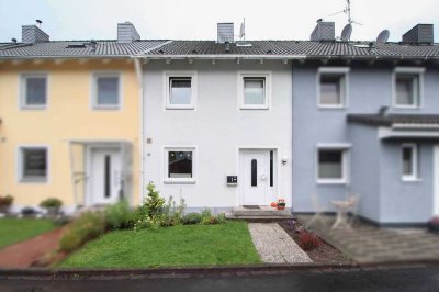 Vermietetes Reihenmittelhaus auf Eigenlandgrundstück mit Garage in Lübeck-Kücknitz