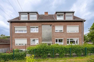 Großzügig geschnittene, gepflegte Eigentumswohnung mit Balkon und Garage in Bremen- Nord