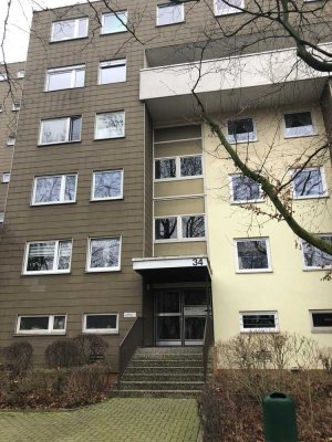 FREIE Schöne helle u. ruhige 2 Zimmerwohnung mit Tiefgaragen-Stellplatz  Hannover-Misburg-Nord