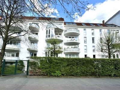 Stilvoll möblierte 1-Zimmer-Wohnung mit TG-Stellplatz, modernisierte Küche & Bad in Hamburg Jenfeld