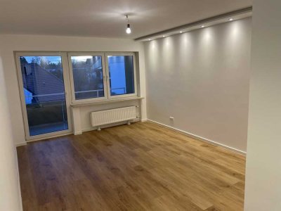 komplett neu saniertes Apartment in Stockdorf Baierplatz