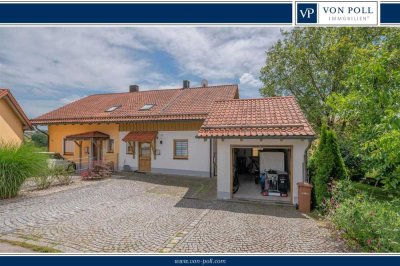 Familienfreundliche Doppelhaushälfte mit sonnigem Garten und Garage