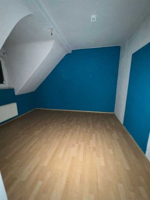 3 Raumwohnung selbst renovieren und sparen