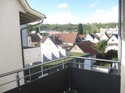 2-ZW mit Wohnküche, Balkon und Duschbad in Bahnhofsnähe von Besigheim