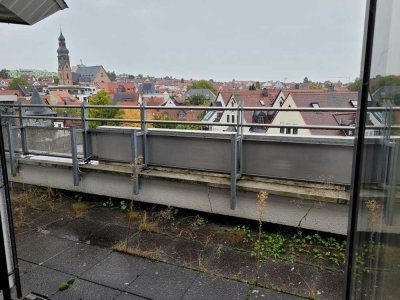 City Penthouse Wohnung, renovierungsbedürftig