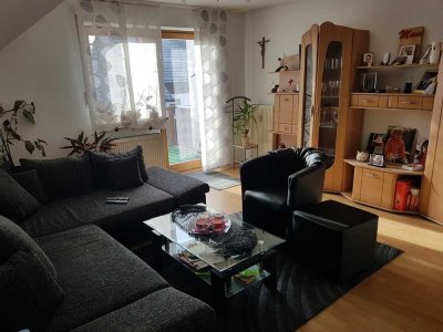 Ansprechende 3-Zimmer-DG-Wohnung mit Balkon in Pressath