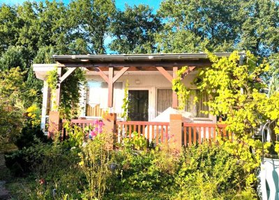 Idylle pur! Gartenhaus mit schönem Grundstück