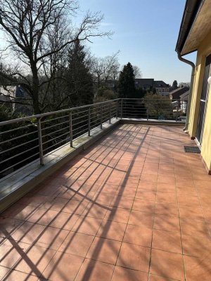 Ihr neues Loft mit separatem Schlafbereich und großer Terrasse über den Dächern von Schwafheim