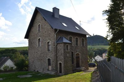 Historischer Charme mit viel Potential, Ihr Traumhaus zum Gestalten und Verlieben