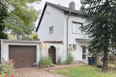 Charmante Doppelhaushälfte in ruhiger Lage von Köln-Flittard – ein Zuhause für die