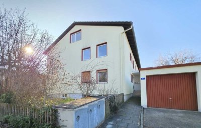 Licht & Gemütlichkeit – Dachgeschosswohnung mit Einbauküche in Bad Aibling