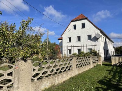 Gepflegter Vierseitenhof zwischen Meißen und Riesa