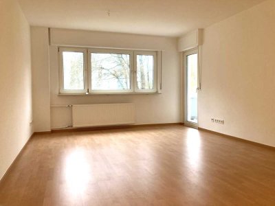 ***Neu-Isenburg/Gravenbruch*** 3-Zimmerwohnung mit Balkon