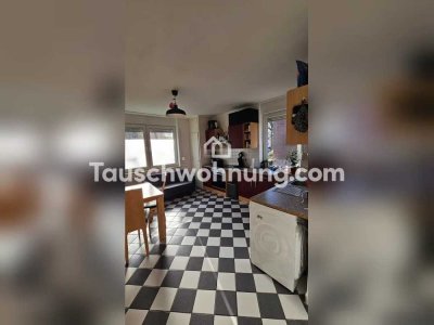 Tauschwohnung: Helle 3-Zimmer Wohnung mit großer Küche