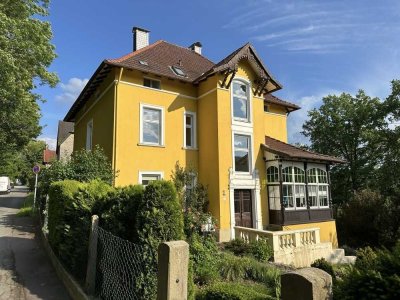 "Villa Emilia" unterhalb des Büchenbergs von Detmold