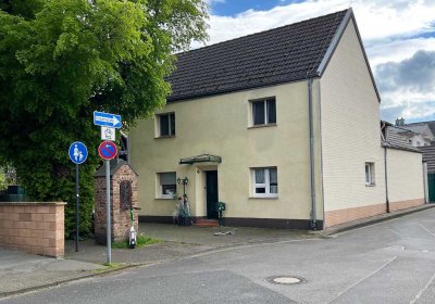 Charmantes Einfamilienhaus in Alt-Widdersdorf !