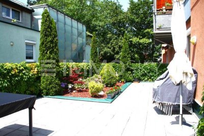 Zauberhaftes Eigenheim am Stadtrand- mit XL Terrasse und Garage