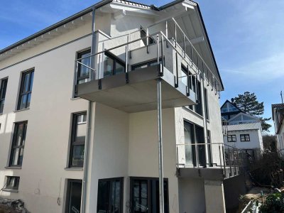 Neubau Erstbezug hochwertige 2-Zimmer-Wohnung mit S/W Terrasse in Taunusstein