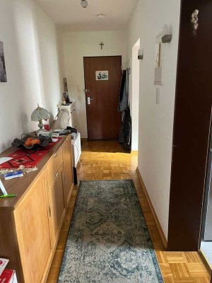 Rheinbach-Stadt 2-Zimmer-EG-Wohnung mit Balkon und Einbauküche