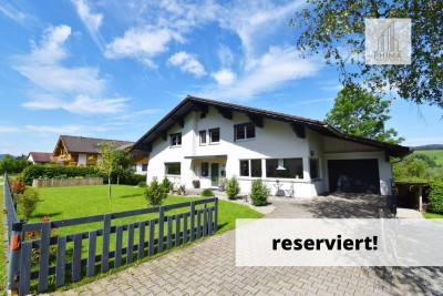 Wunderschönes Einfamilienhaus mit großem Garten inkl. eigenem Pool