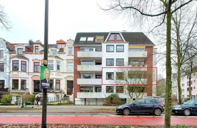 Gepflegte 3-Zimmer Wohnung mit Aufzug und Stellplatz in der Parkstraße / Ecke Parkallee